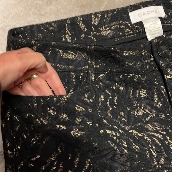 Cache black pants with gold foil and lace overlay - Picture 4 of 14